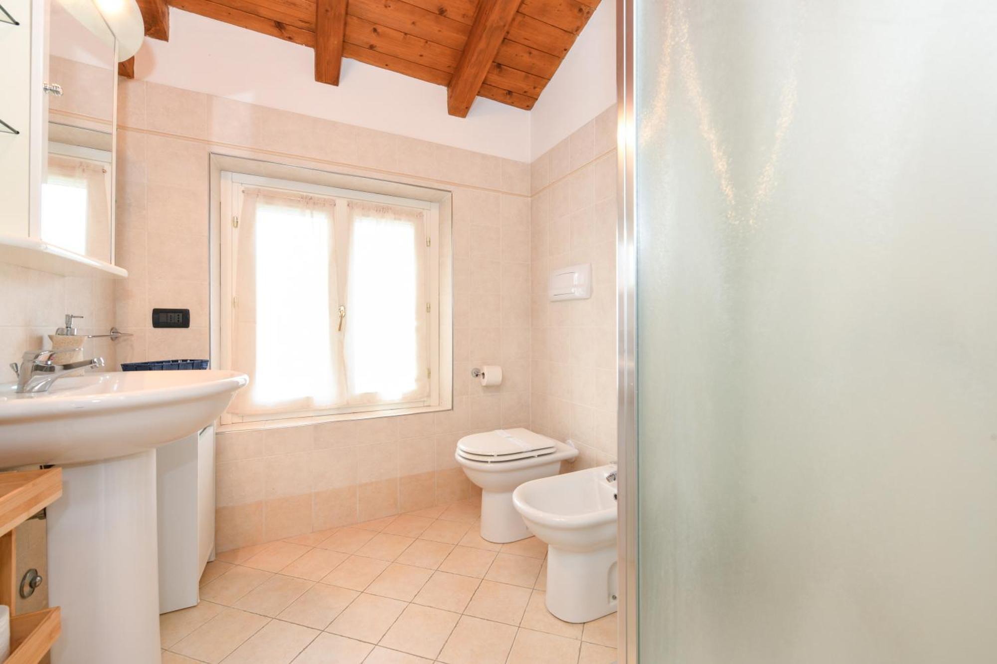 Wendy Apartment- Twobedroom & Pool & Parkprivatefree & Sports Desenzano del Garda Exteriör bild